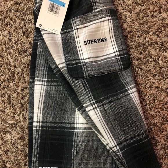 supreme nike plaid shorts